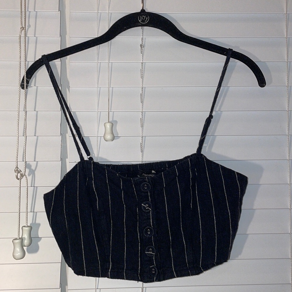 striped black and white crop top